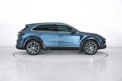 Carbonado 2018-2025 Porsche 9Y0.1 9Y0.2 Cayenne S   E-Hybrid    Turbo MSY Style Dry Carbon Fiber Trunk Spoiler