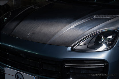 Carbonado 2018-2023 Porsche 9Y0.1 Cayenne S    Coupe    E-Hybrid    Turbo TKT Style Dry Carbon Fiber Hood