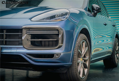Carbonado 2018-2023 Porsche 9Y0.1 Cayenne Turbo TKT Style Dry Carbon Fiber Front Bumper Vent Cover
