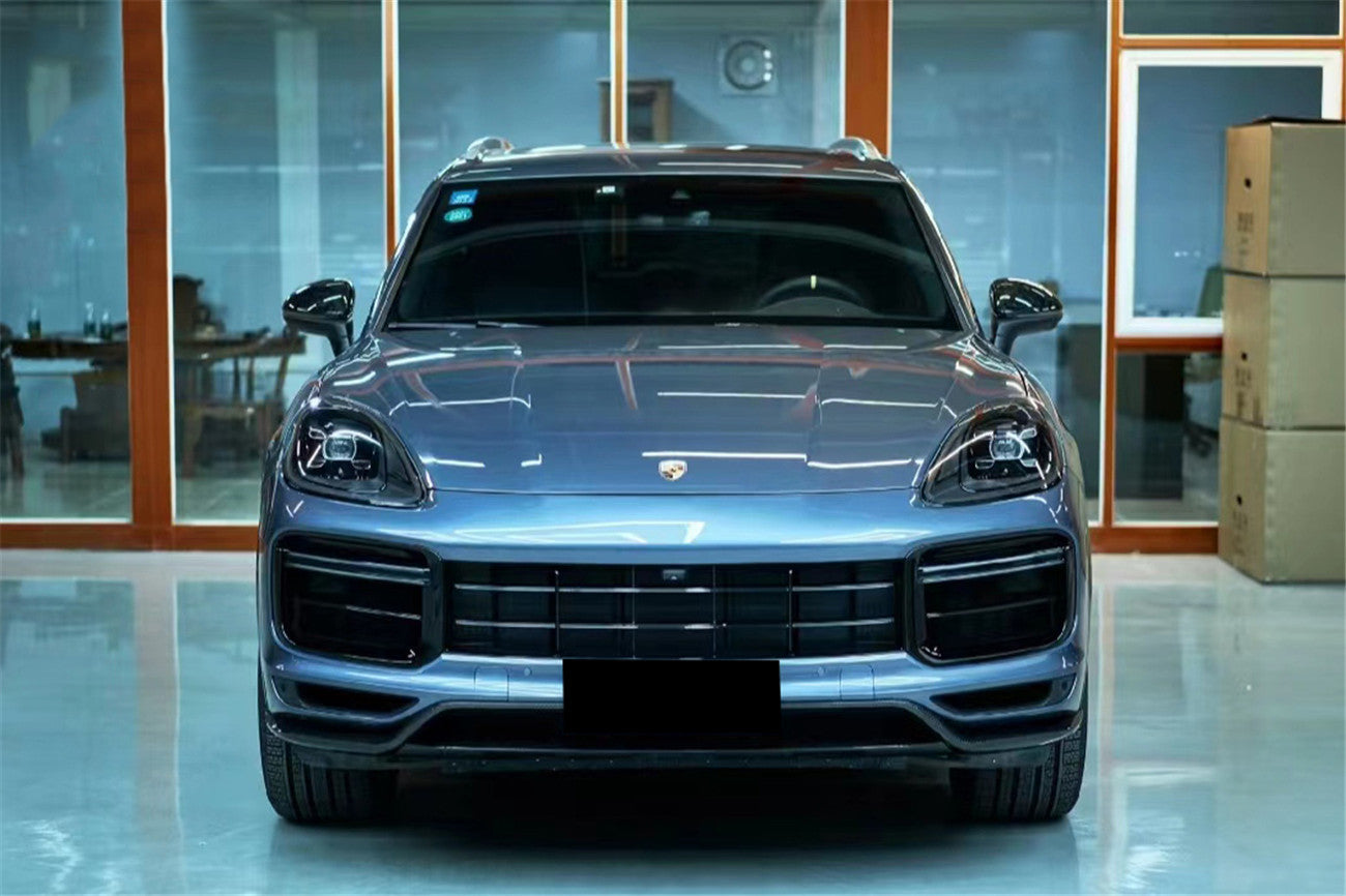 Carbonado 2018-2023 Porsche 9Y0.1 Cayenne Turbo TurboGT-Style Dry Carbon Fiber Front Lip