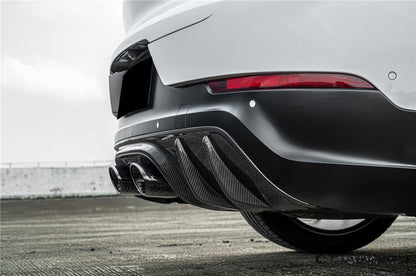 Parachoques trasero estilo Carbonado 2018-2025 Porsche 9Y0 9YB 9YA Cayenne S Coupe E-Hybrid TurboGT con tubo adaptador de escape