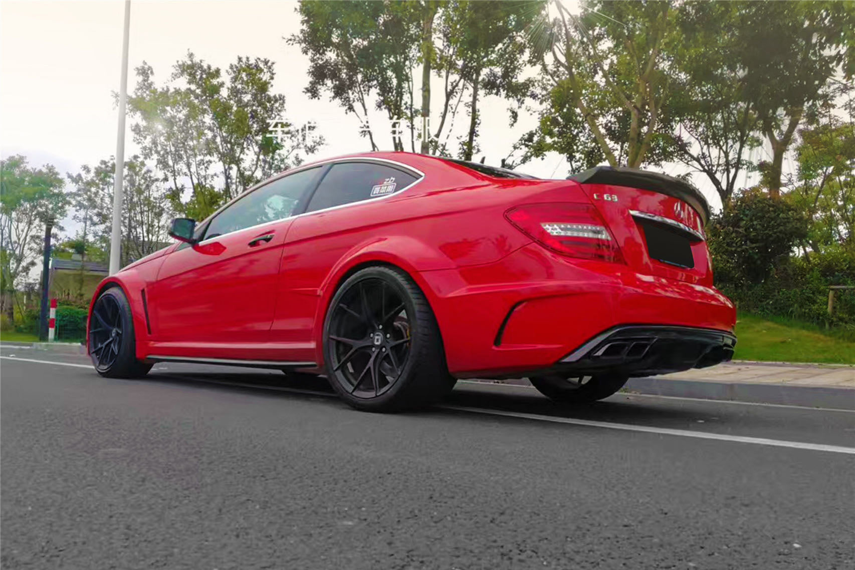 Carbonado 2012-2014 Mercedes Benz W204 C Class Coupe BKSS Style Wide Full Body Kit (Not Fit AMG)