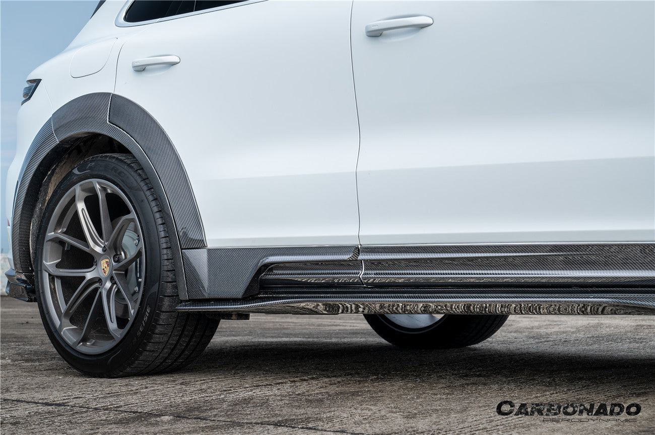 Carbonado 2024-2025 Porsche 9Y0.2 Cayenne S   Coupe    E-Hybrid MSY Style Dry Carbon Fiber Wide Body Kit