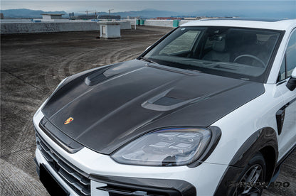 Carbonado 2024-2025 Porsche 9Y0.2 Cayenne S    Coupe    E-Hybrid MSY Style Dry Carbon Fiber Headlight Eyelid Eyebrow Cover