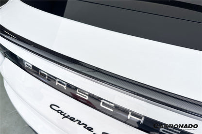 Carbonado 2018-2025 Porsche 9Y0 9YB Cayenne S    GTS    E-Hybrid Coupe Only Turbo Style Dry Carbon Fiber Trunk Spoiler