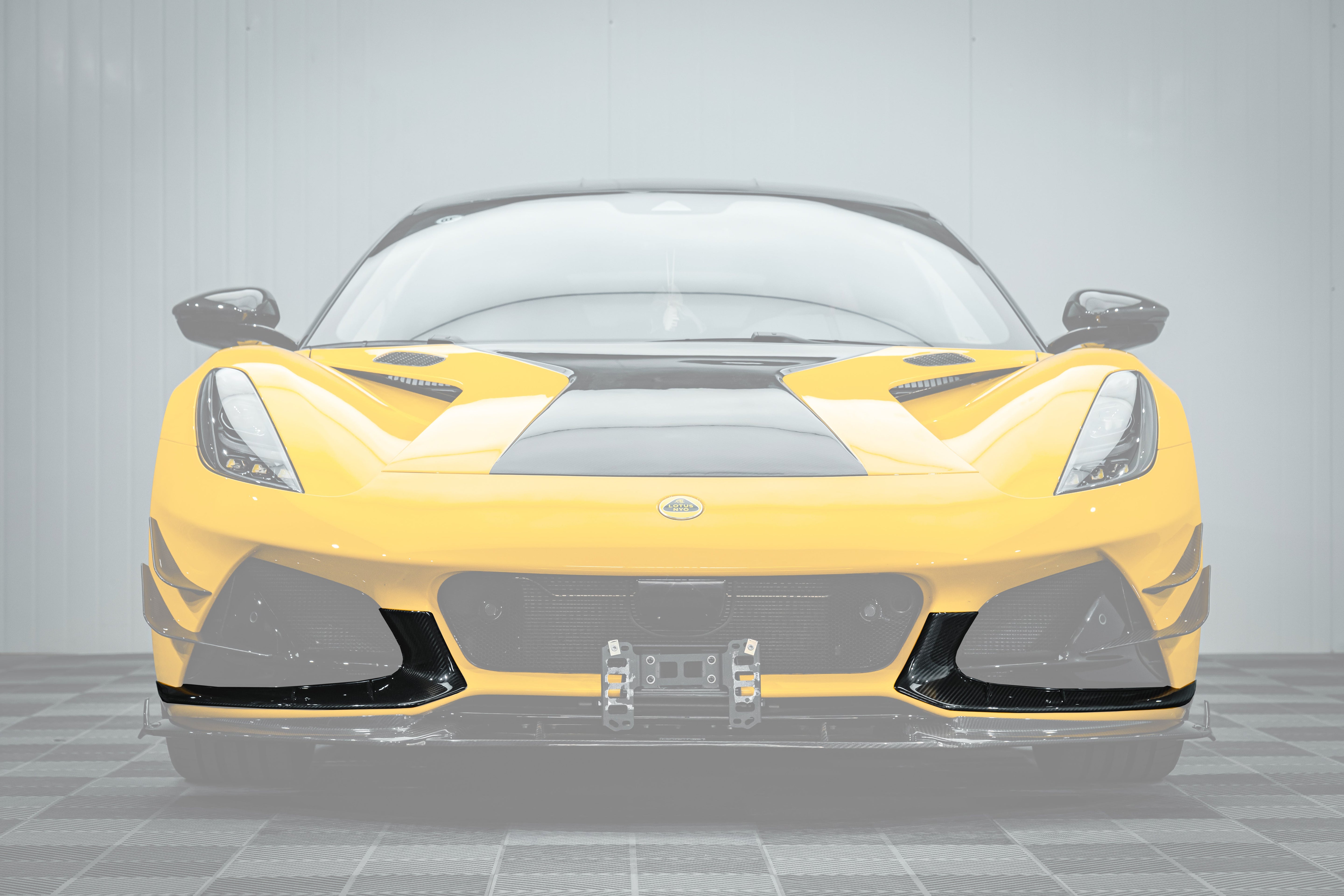 Carbonado 2021-2024 Lotus Emira NYO MNK Style Dry Carbon Fiber Front Bumper Side Splitter