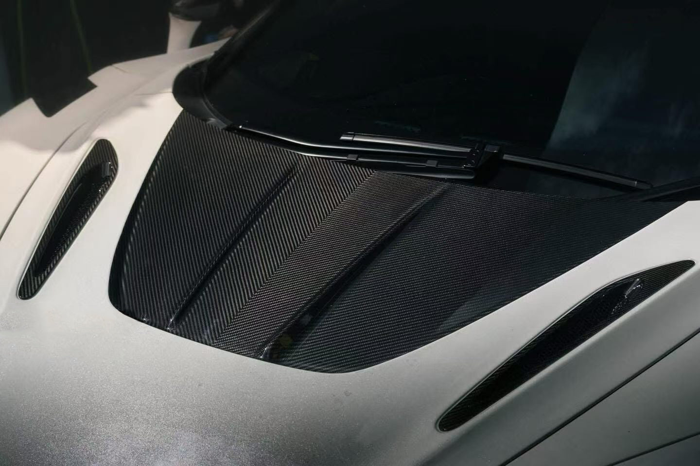Carbonado Aero Autoclave Carbon Hood | 2017-2022 McLaren 720S Coupe, 720S Spider