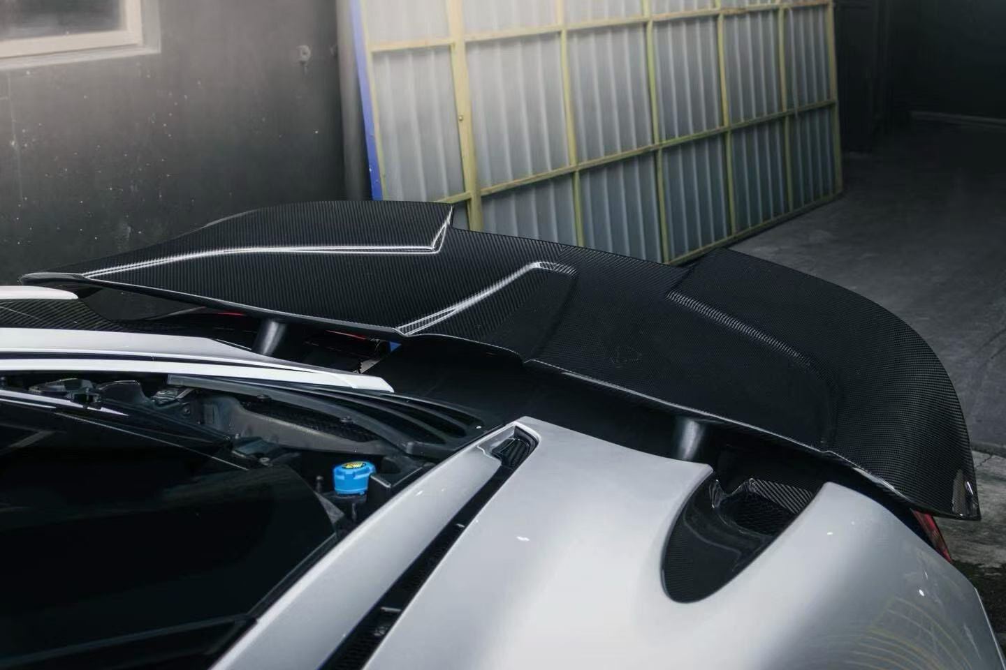Carbonado Aero Autoclave Carbon Fiber Trunk Spoiler | 2017-2022 McLaren 720S Spider, 720S Coupe
