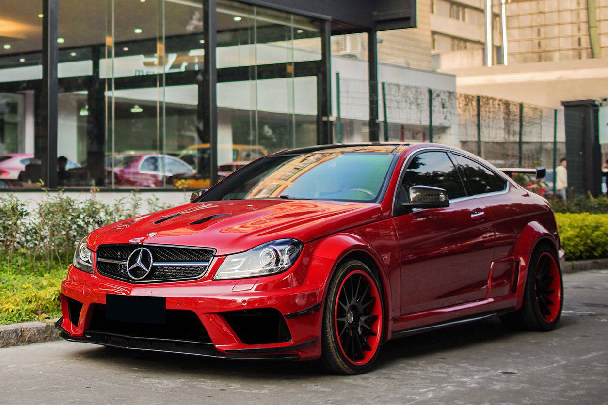 Carbonado 2012-2014 Mercedes Benz W204 C63 AMG Coupe BKSS Style Wide Full Body Kit
