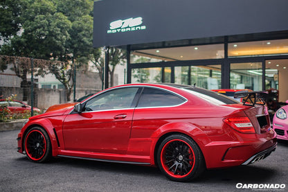Carbonado 2012-2014 Mercedes Benz W204 C63 AMG Coupe BKSS Style Wide Full Body Kit