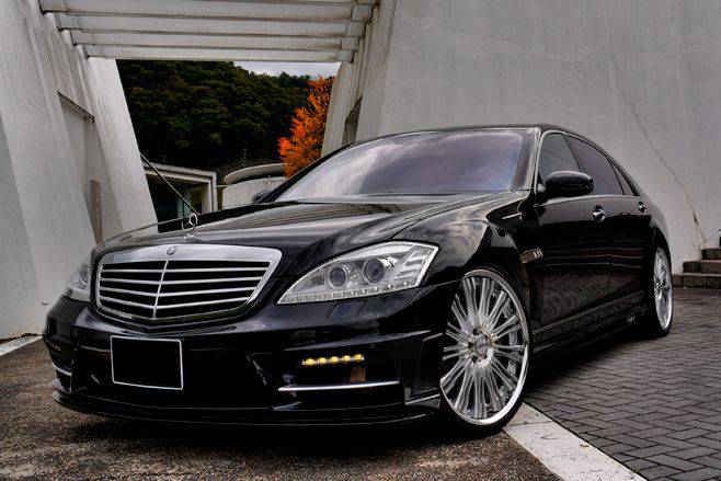 Carbonado 2010-2013 Mercedes Benz W221 S Class WD Style Front Bumper