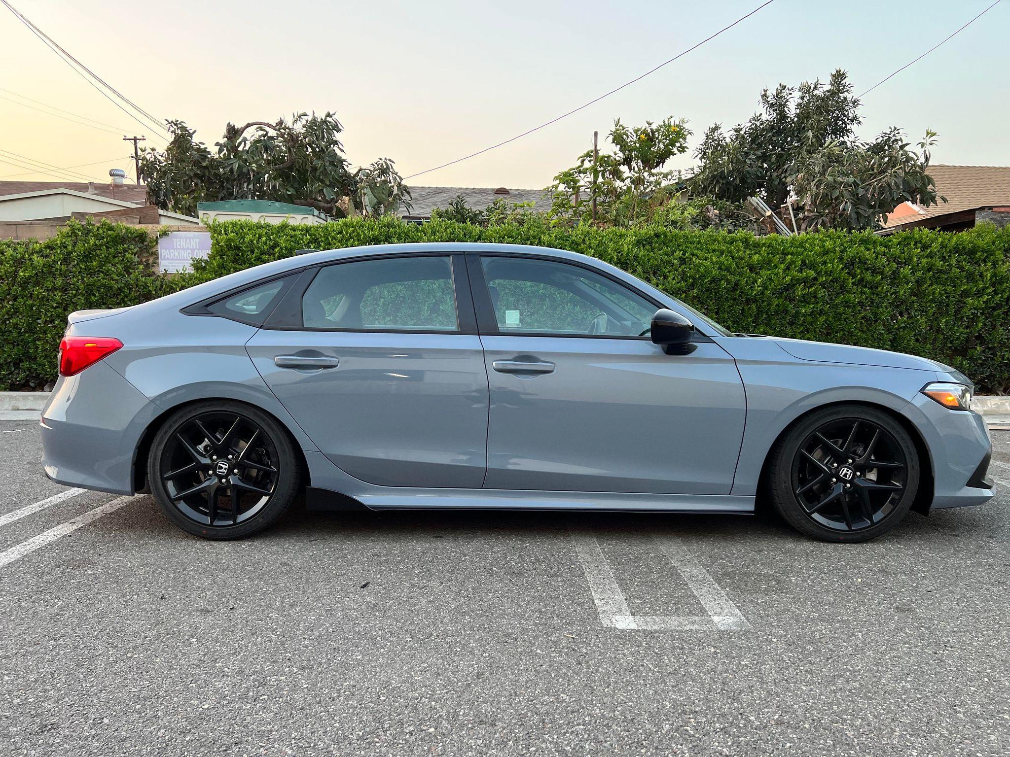 Aeroflow Dynamics Side Skirt Extension V2 (2022+ Honda Civic Hatch/Sedan/SI)
