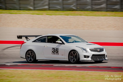 Alerón trasero ajustable de fibra de carbono APR GT-250 de 61" (Cadillac ATS-V 2016-2019)