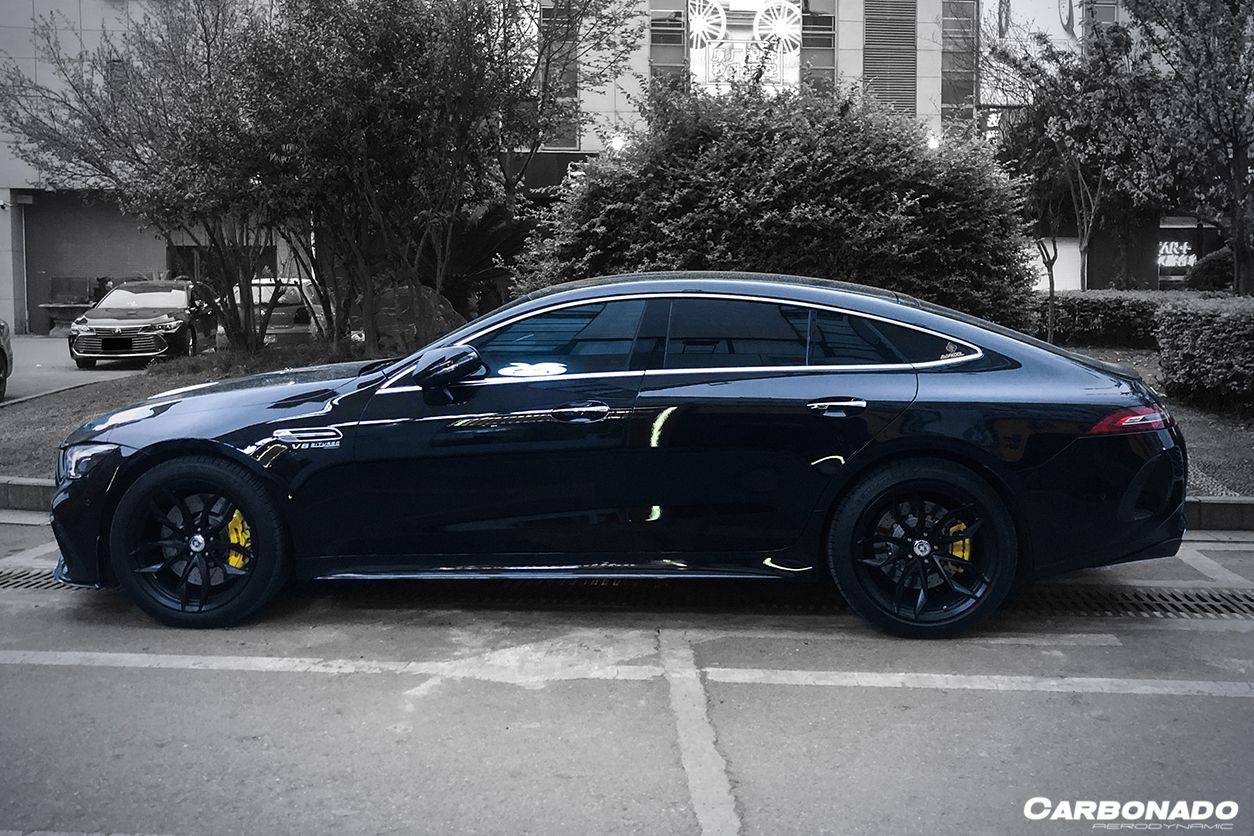 Faldones laterales de fibra de carbono estilo OEM para Mercedes Benz AMG GT63 S 4 puertas Coupé X290 Carbonado 2019-2023