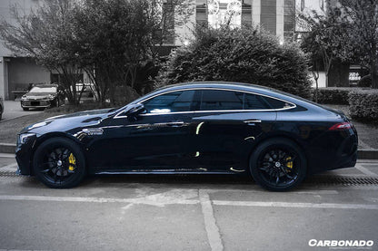 Faldones laterales de fibra de carbono estilo OEM para Mercedes Benz AMG GT63 S 4 puertas Coupé X290 Carbonado 2019-2023