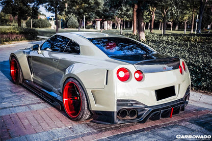 Carbonado 2008-2025 Nissan GTR R35 CBA  DBA  EBA DLK Style Carbon Fiber Trunk