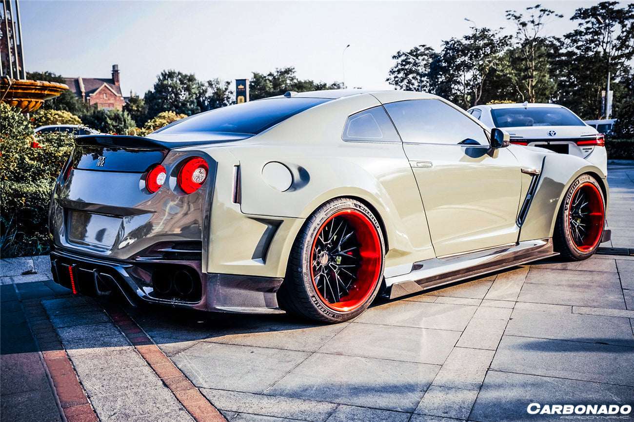 Carbonado 2008-2025 Nissan GTR R35 CBA  DBA  EBA DLK Style Carbon Fiber Trunk