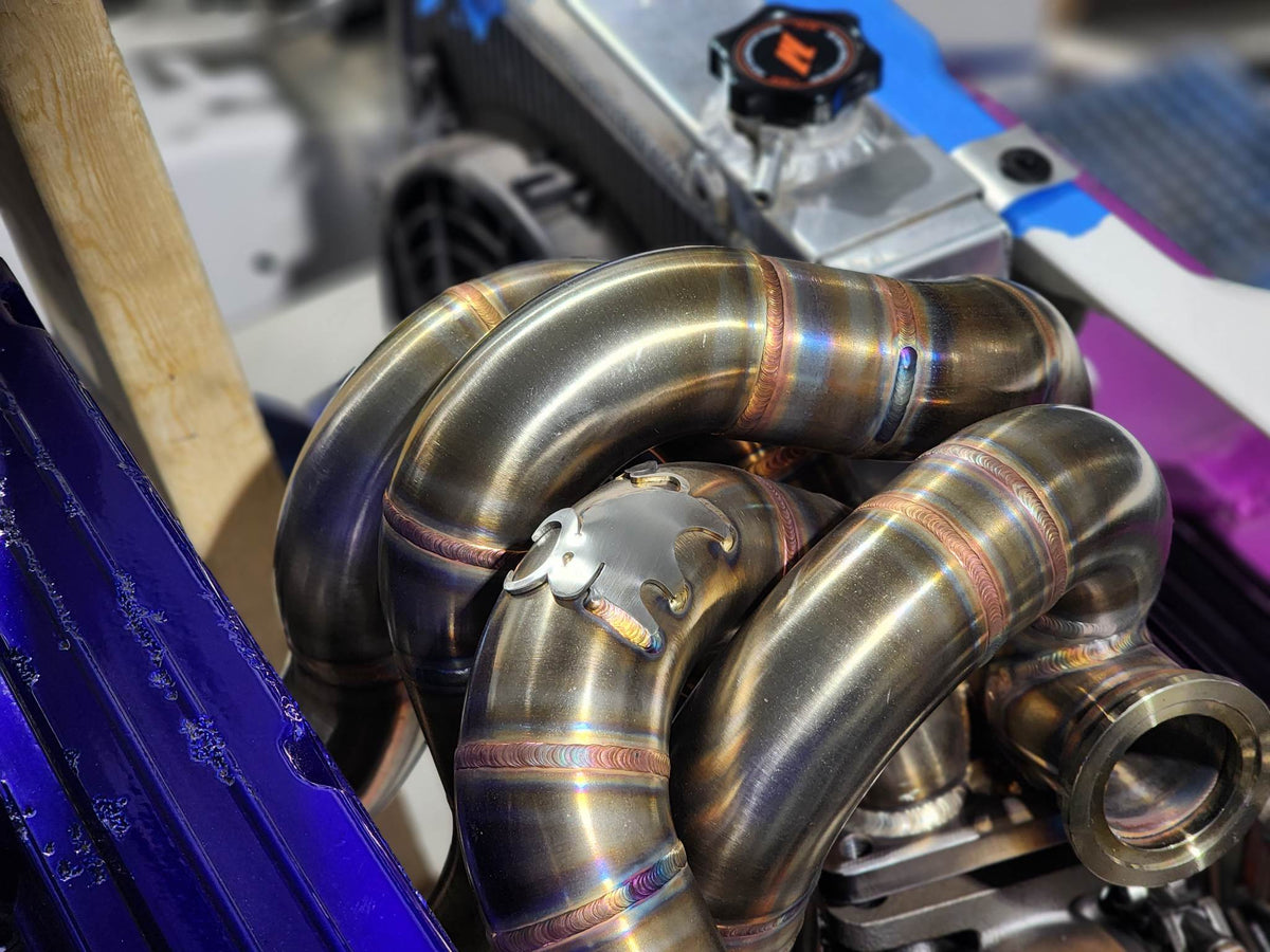 BS Fab T4 Twin Scroll Forward Facing Manifold | Mitsubishi Evo 8/9