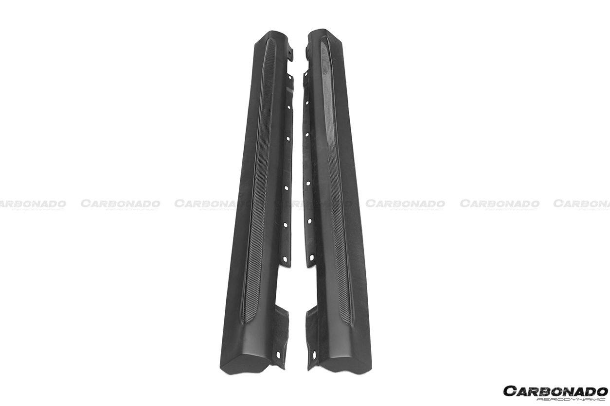 Faldones laterales estilo P para Mercedes Benz Clase C W204 Sedán Carbonado 2008-2014