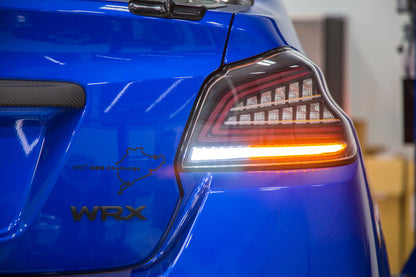 Luces traseras CR con especificaciones OLM (lente transparente, base negra) - Subaru WRX y STI 2015-2021