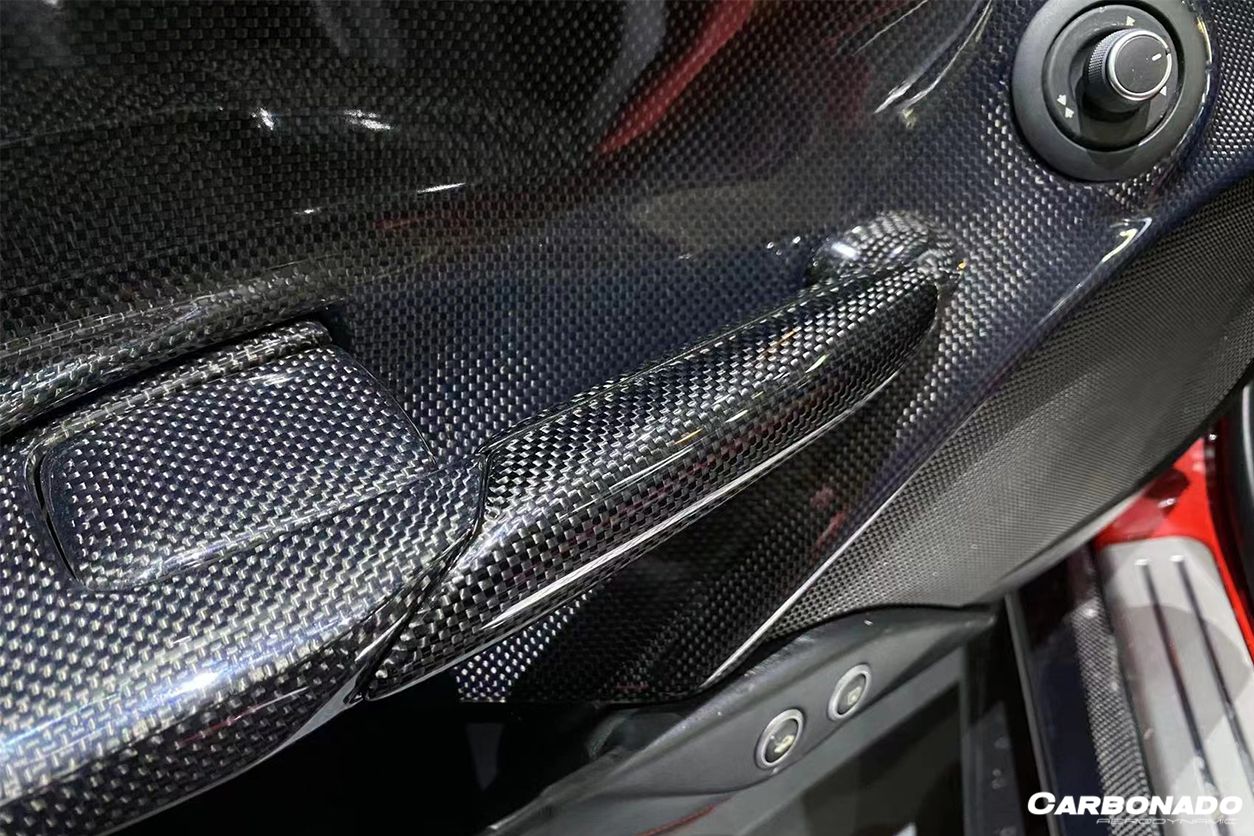 Carbonado 2015-2020 Ferrari 488 GTB Spider OE Style Carbon Fiber Door Handle Interior