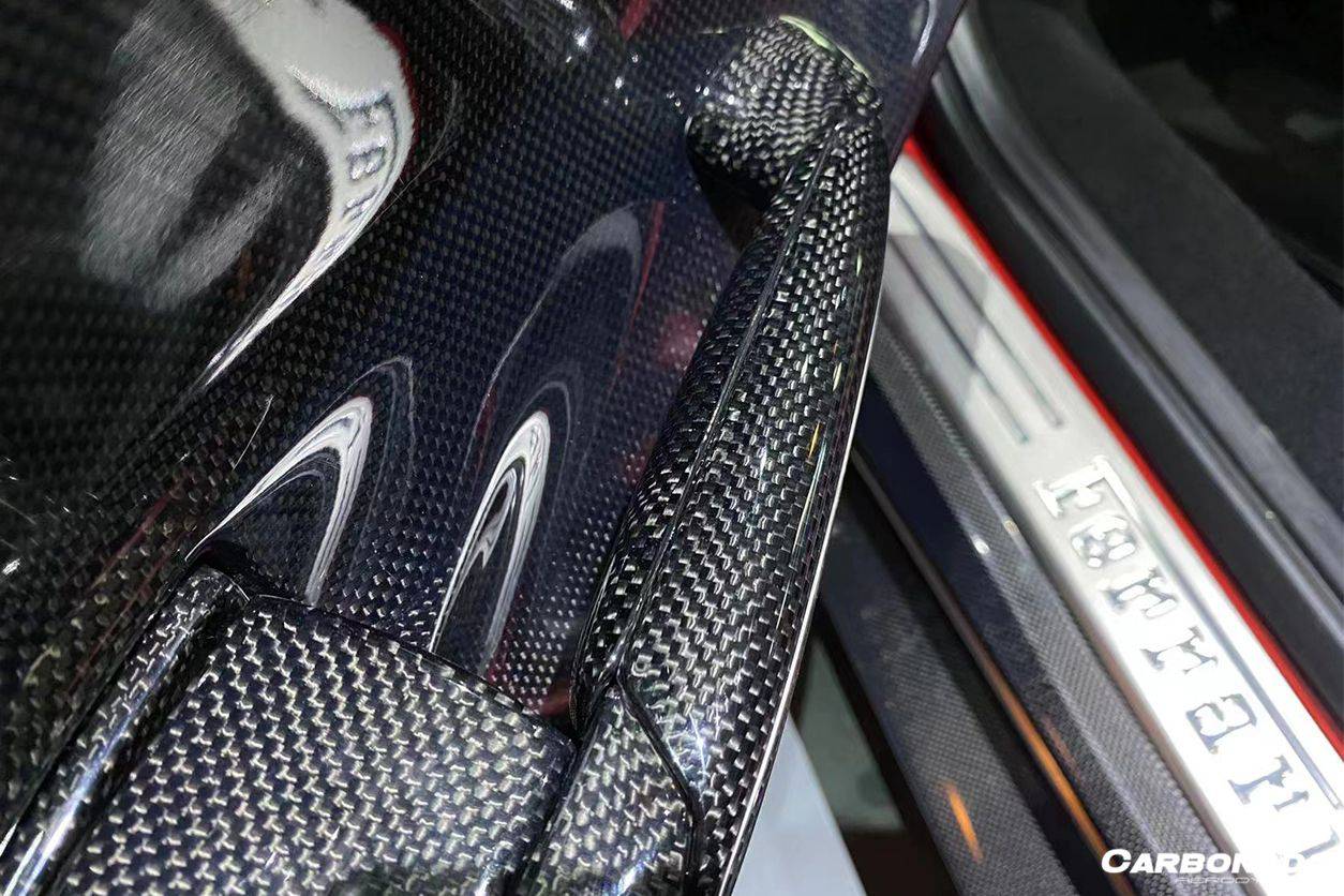 Carbonado 2015-2020 Ferrari 488 GTB Spider OE Style Carbon Fiber Door Handle Interior