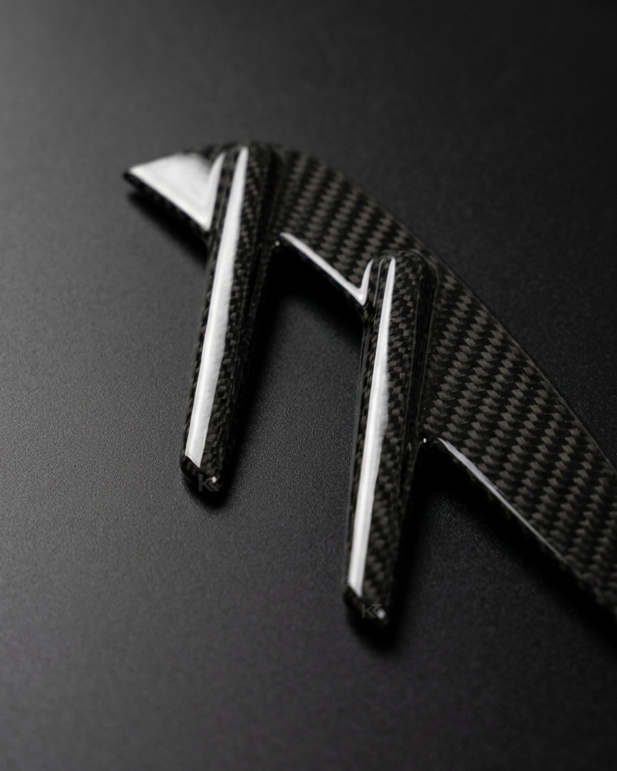 K2 Industries Dry Carbon Fiber Front Fender Vent Trim Set – BMW G80 M3 Competition (2021+)