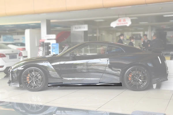 Carbonado 2017-2023 Nissan GTR R35 EBA OEM Style Carbon Fiber Side Skirts