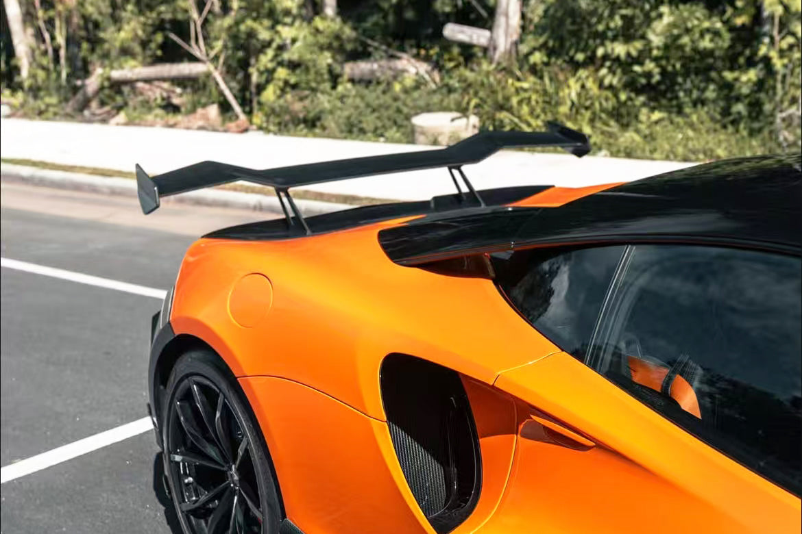 McLaren Artura Coupé Carbonado 2023-UP | Alerón de maletero de fibra de carbono estilo Spider AM Autoclave