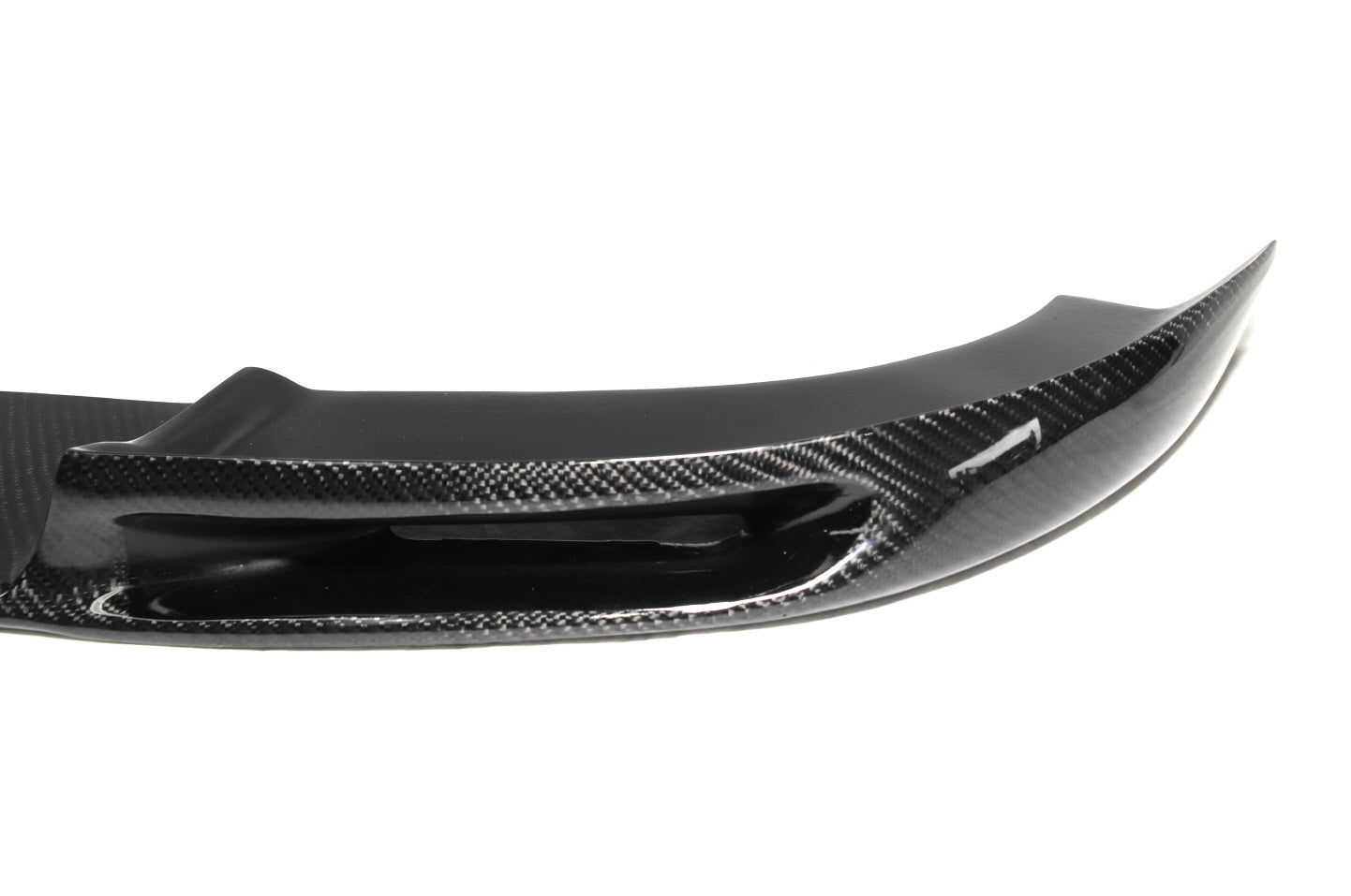Parachoques Mercedes Benz GG W204 C63 AMG 2012-2014 de Innovative Motorsports, borde delantero de fibra de carbono estilo V