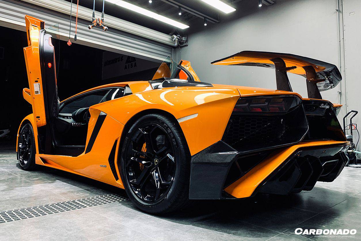 Carbonado 2011-2016 Lamborghini Aventador LP700 Coupe  Roadster SV Style Rear Bumper