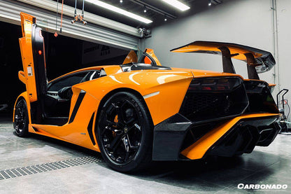 Carbonado 2011-2016 Lamborghini Aventador LP700 Coupe  Roadster SV Style Rear Bumper