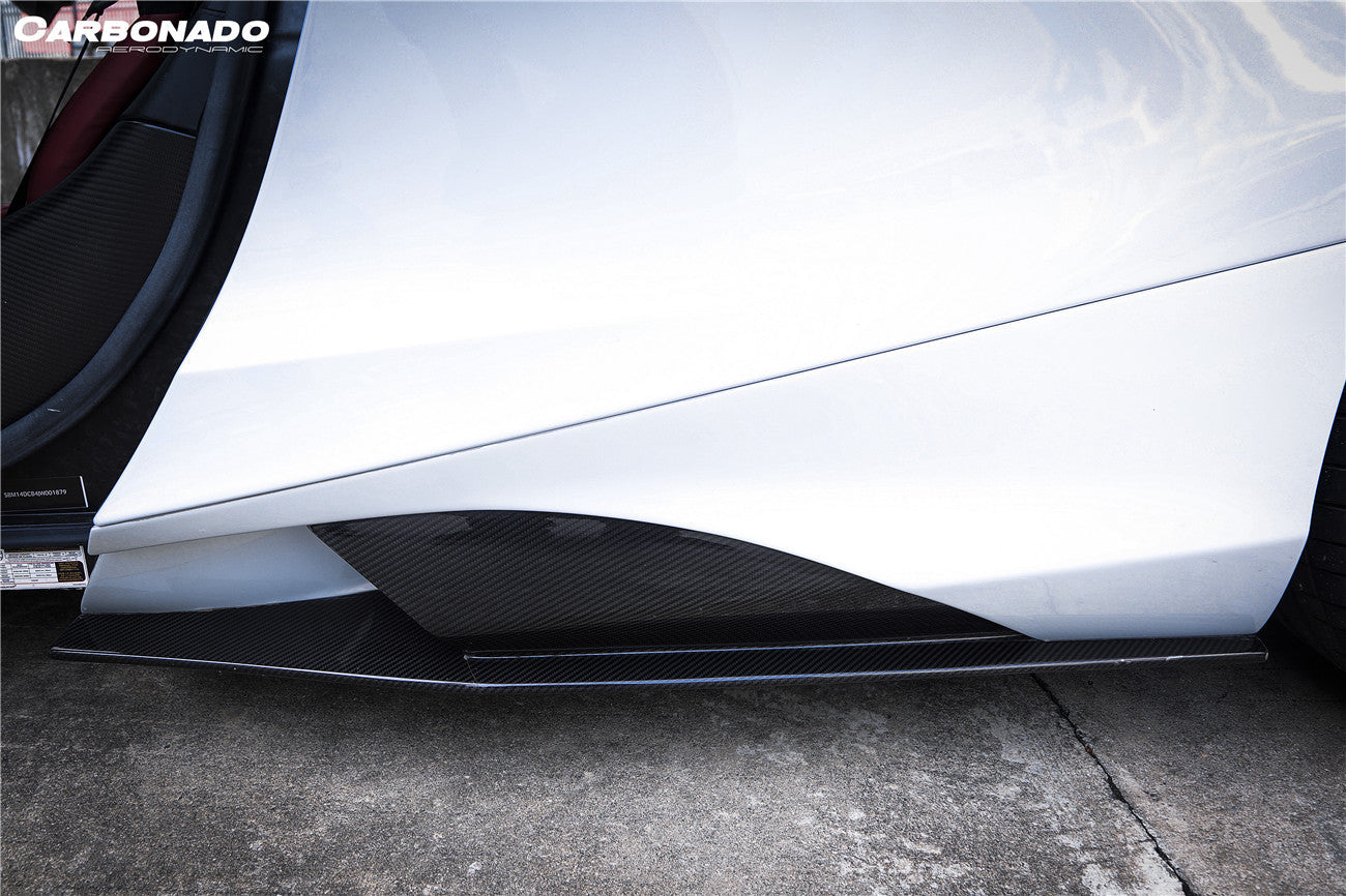 Faldones laterales de fibra de carbono estilo Carbonado para McLaren 720S 765LT (2017-2022)
