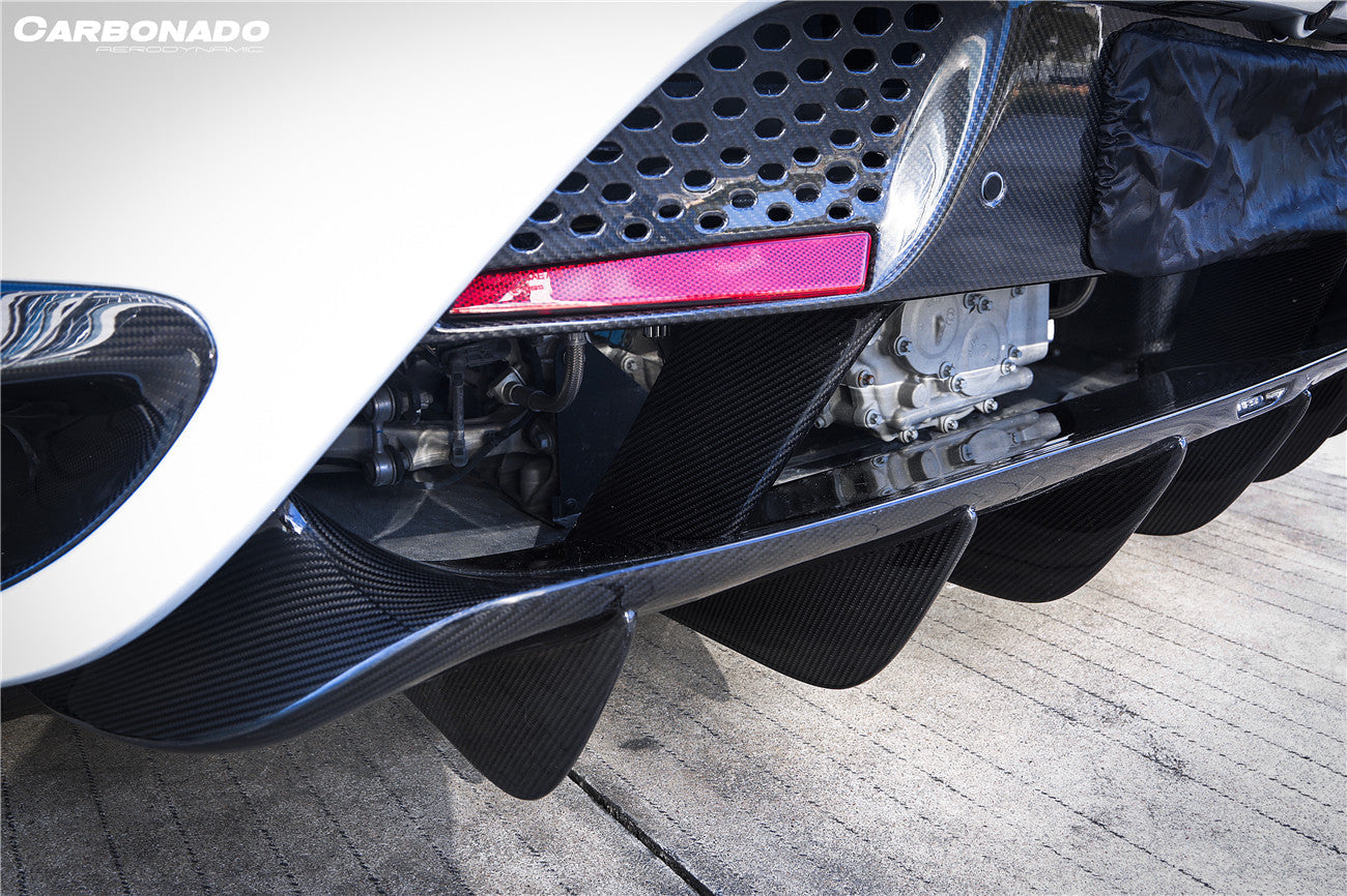 Carbonado 2017-2022 McLaren 720s 765LT-Style Rear Bumper and Wing