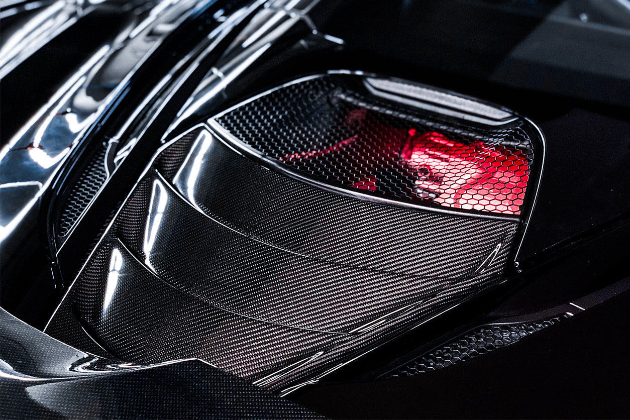 DarwinPRO Carbon Fiber Engine Cover Replacement | 2017-2022 McLaren 720S Coupe