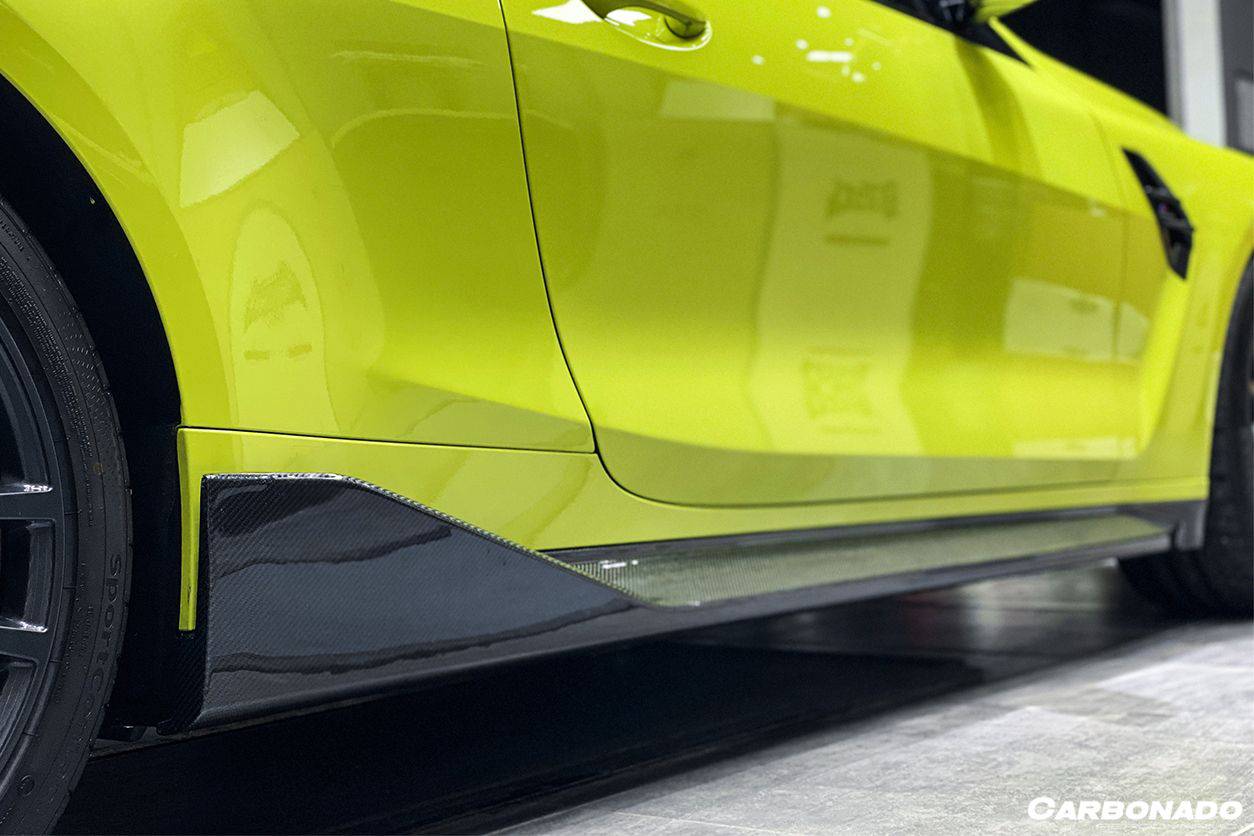Carbonado 2021-UP BMW M4 G82  G83 MP Style Carbon Fiber Side Skirts