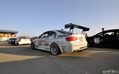 Alerón ajustable de fibra de carbono APR GT-250 (BMW E92 M3)