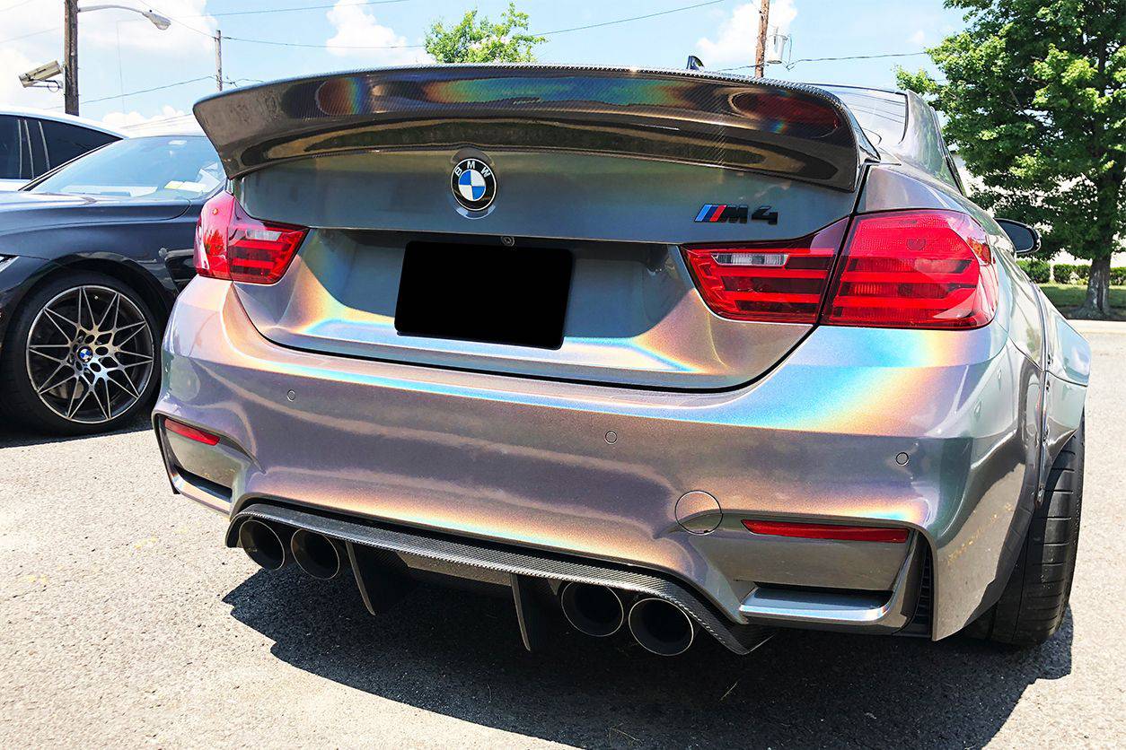 Carbonado 2014-2020 BMW F82  F83 M4 DE Style Carbon Fiber Rear Diffuser