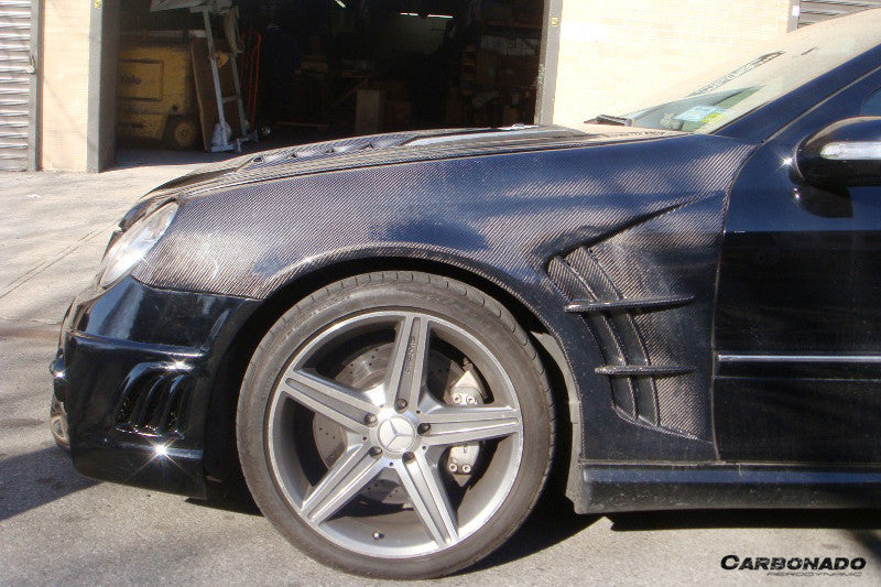 Carbonado 2005-2007 Mercedes Benzw203 C55 AMG  Only WI Style  Front Fender