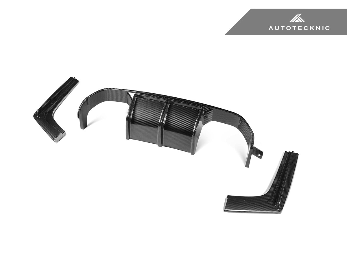 AutoTecknic Dry Carbon Versus Rear Diffuser Set - F80 M3 | F82/ F83 M4 - 2