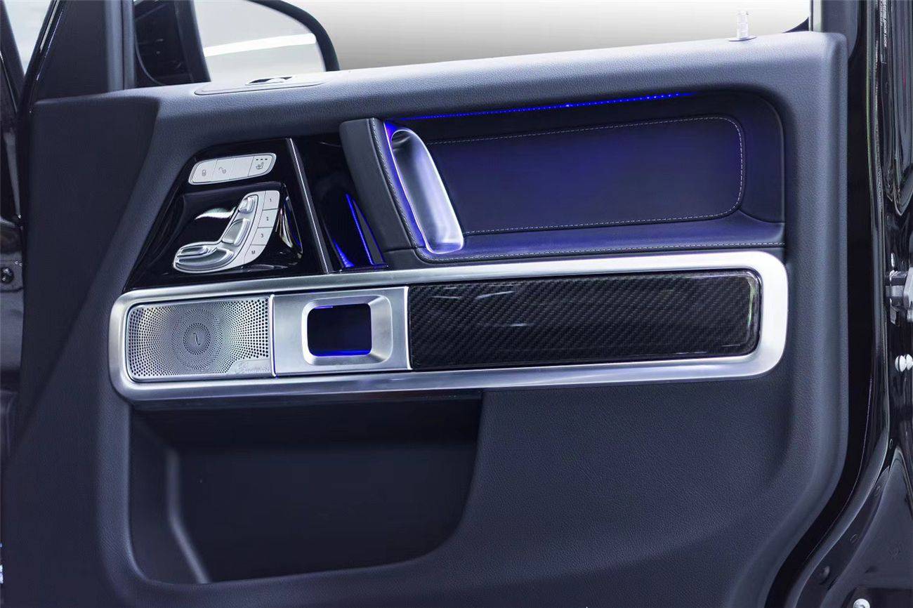 Carbonado 2019-2022 Mercedes Benz W464 G550 & G63AMG G-Class Dry Carbon Fiber Door Patch Replacement