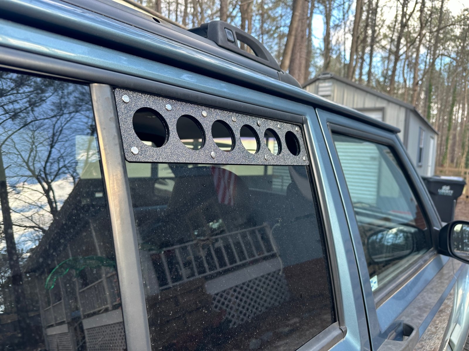 Visual Autowerks Cherokee Window Vents (XJ 83 - 01) - 3