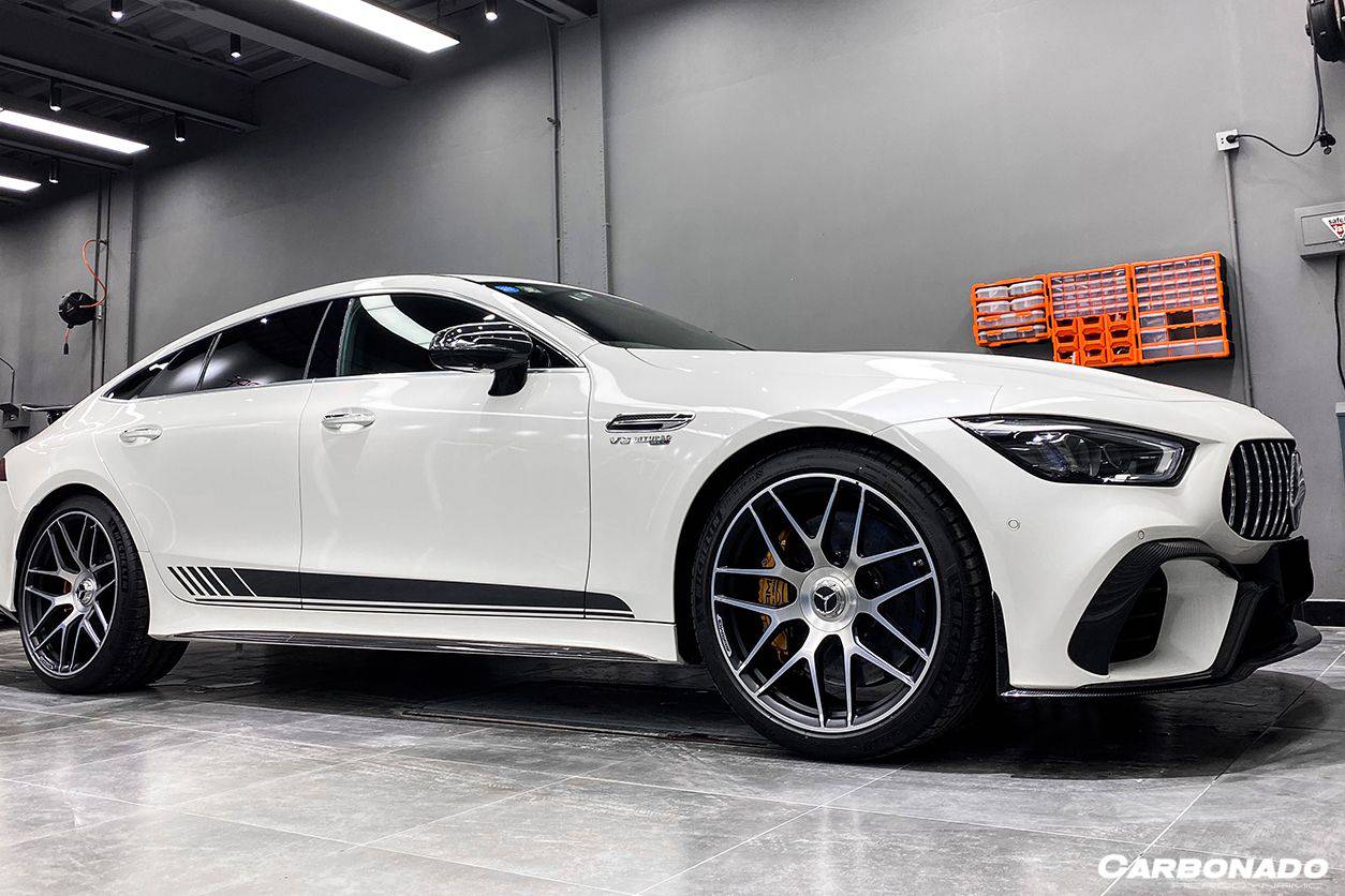 Faldones laterales de fibra de carbono estilo OEM para Mercedes Benz AMG GT63 S 4 puertas Coupé X290 Carbonado 2019-2023