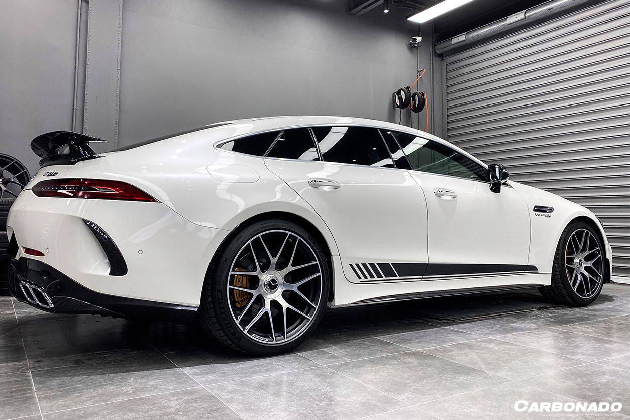 Faldones laterales de fibra de carbono estilo OEM para Mercedes Benz AMG GT63 S 4 puertas Coupé X290 Carbonado 2019-2023