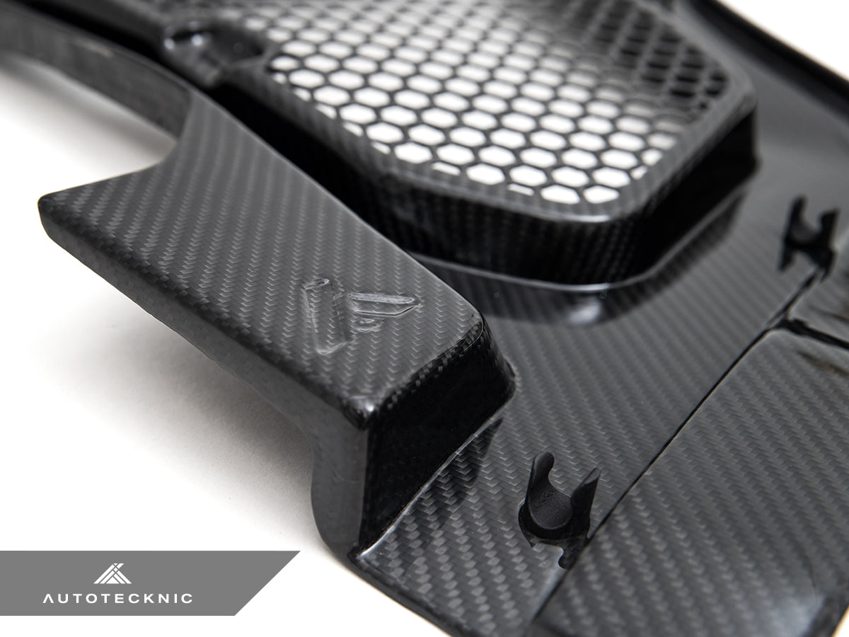 AutoTecknic Dry Carbon Engine Cowl Panel Trim Set - G90/ G99 M5 (ATK-BM-0825-G)