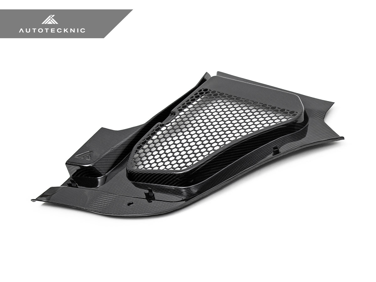 AutoTecknic Dry Carbon Engine Cowl Panel Trim Set - G90/ G99 M5 (ATK-BM-0825-G)