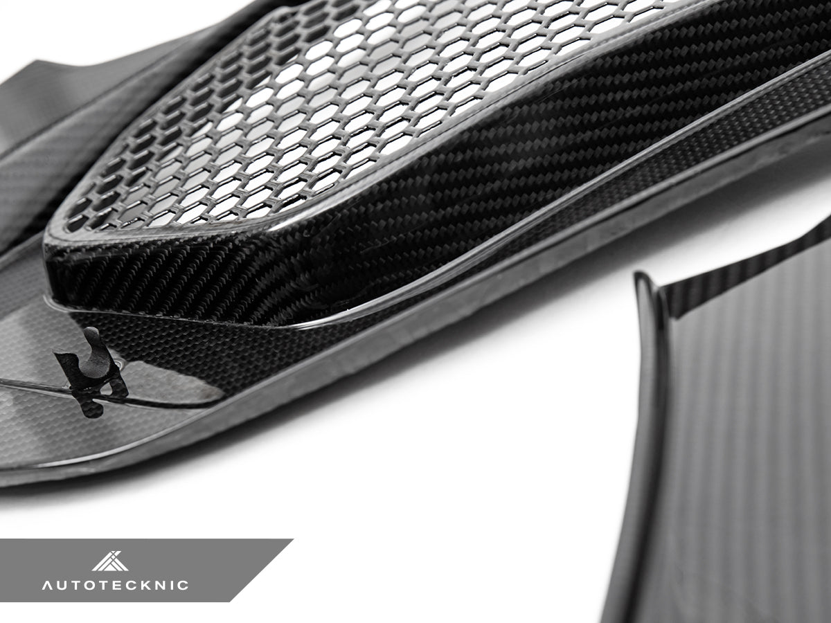AutoTecknic Dry Carbon Engine Cowl Panel Trim Set - G90/ G99 M5 (ATK-BM-0825-G)