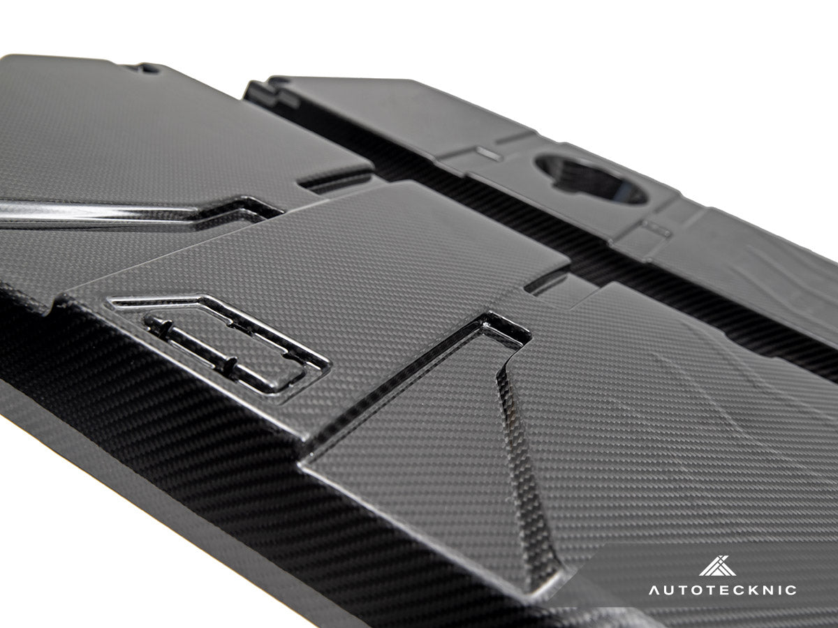 Cubierta de motor de carbono preimpregnado AutoTecknic - F97 X3M | F98 X4M 