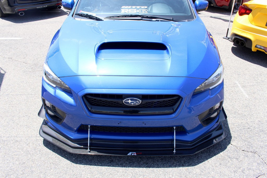 Divisor de viento de fibra de carbono APR con varillas (Subaru WRX/STI 2015-2017 con borde de rendimiento APR)