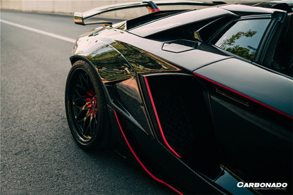 Carbonado 2013-2016 Lamborghini Aventador LP700 Roadster OEM Style Carbon Fiber Gas Cap Replacement